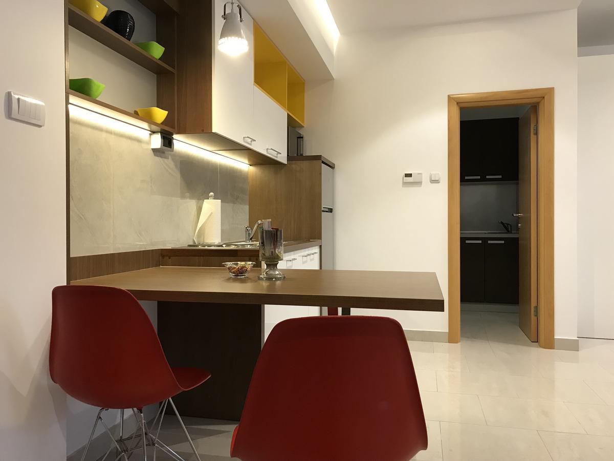 Centar Lux Vrsac Apartment Luaran gambar