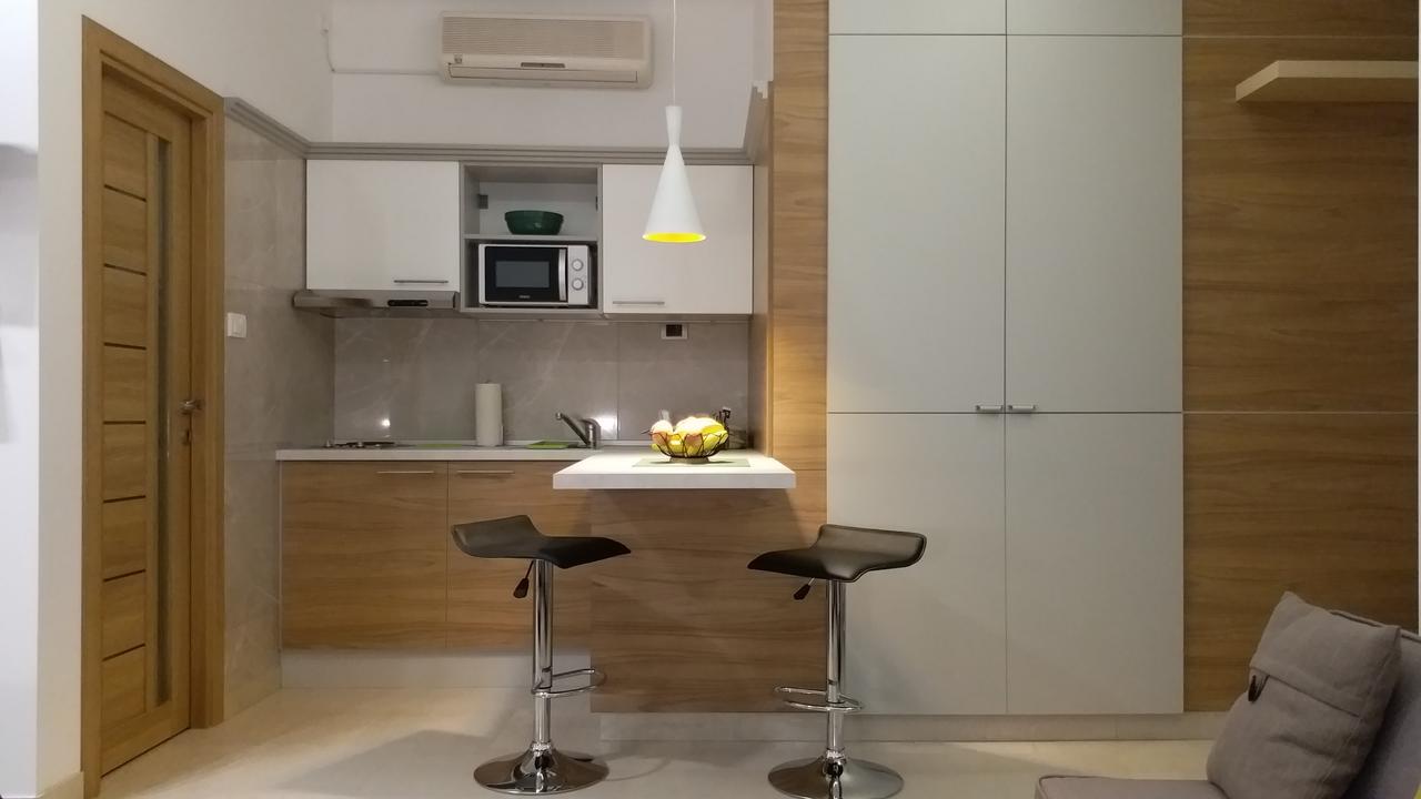 Centar Lux Vrsac Apartment Luaran gambar