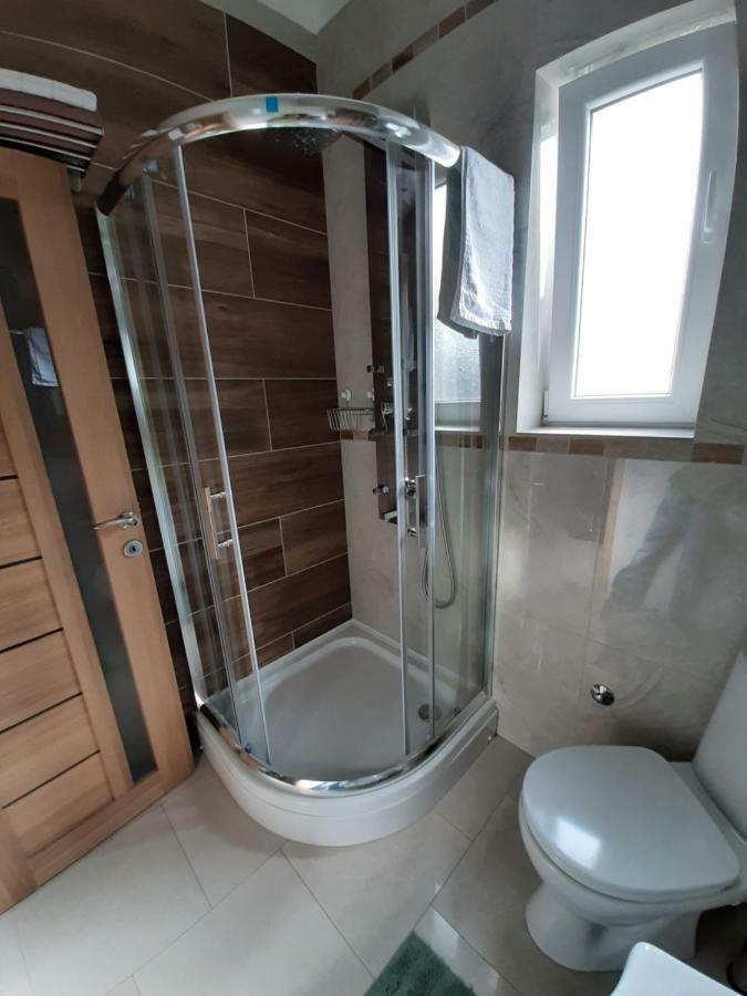 Centar Lux Vrsac Apartment Luaran gambar